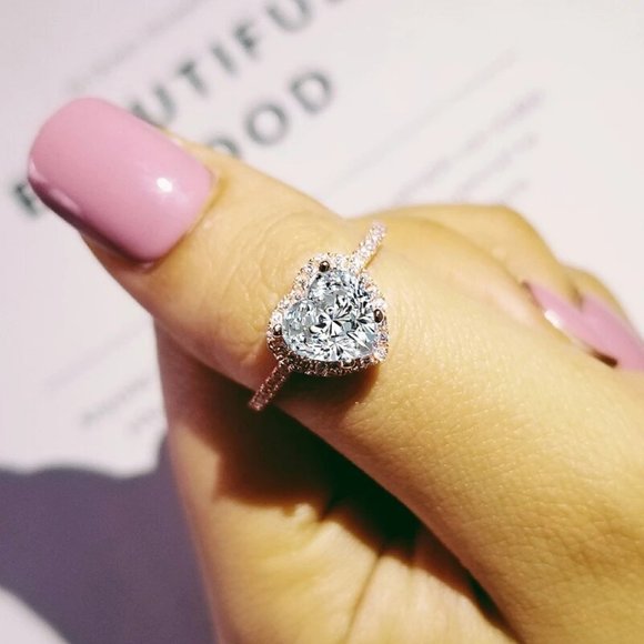 NEW SILVER DIAMOND HALO HEART RING - Picture 2 of 4